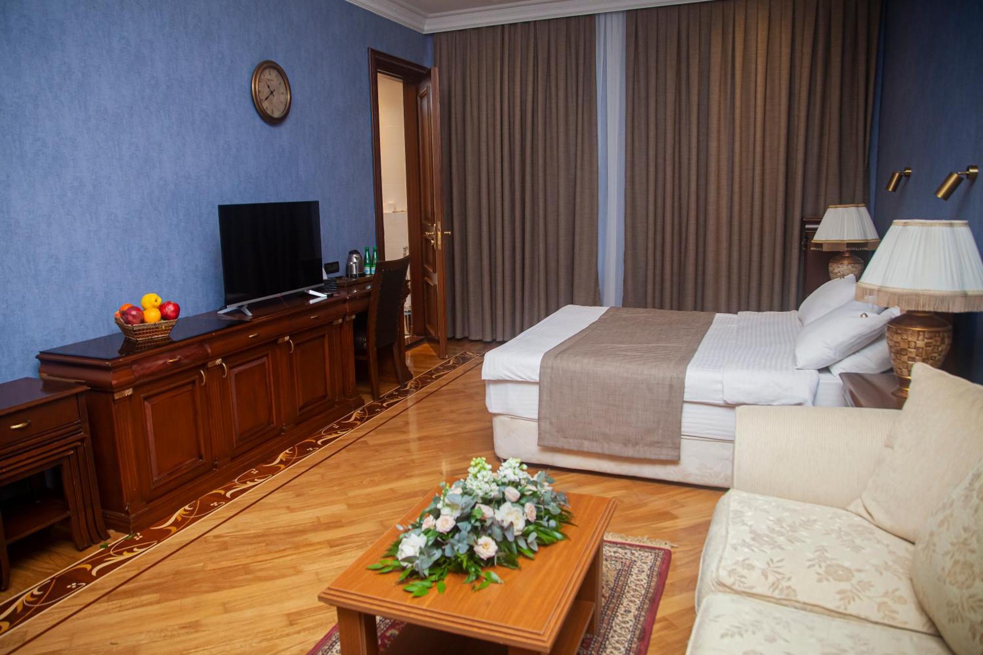 Ayf Palace Баку Екстер'єр фото